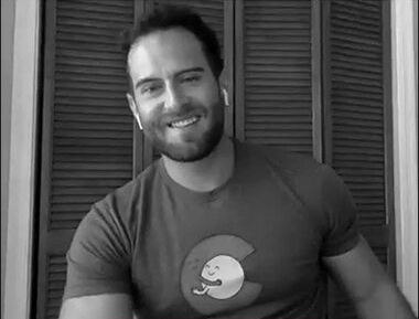 How I built the 'Seinfeld' of bedding brands — with Colin McIntosh